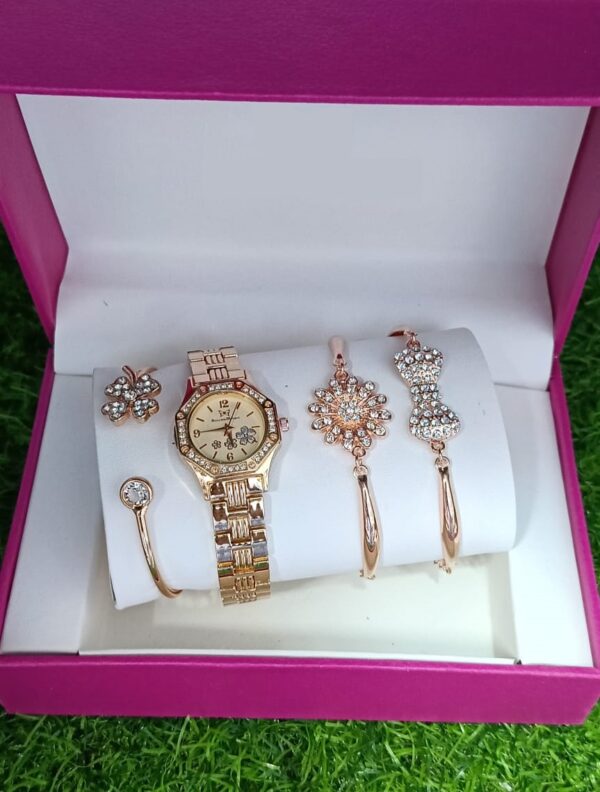 Celeste Jewels Women Set