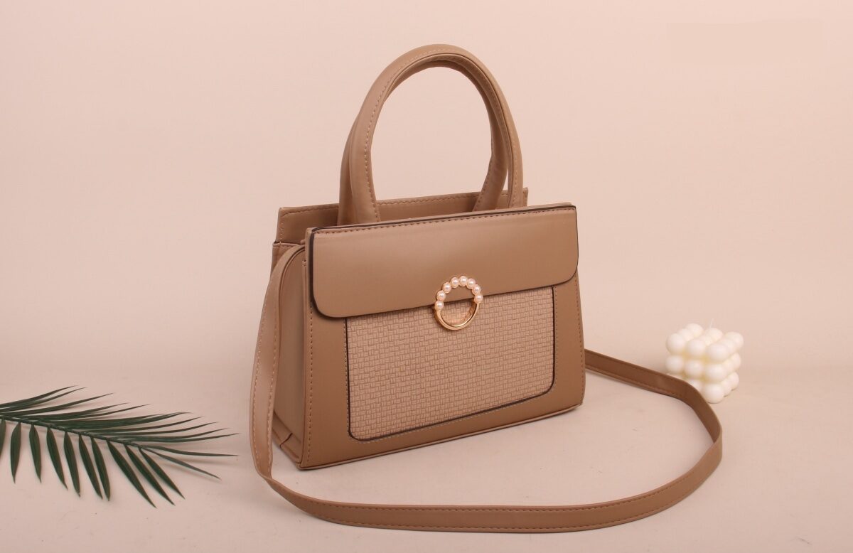 Minimalist Shoulder Bag