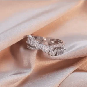 Inlaid Ring – Elegant Stone-Studded Fashion Jewelry for Women | Best in UAE