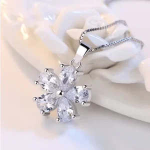 Zircon Petal Flower Necklace Set – Elegant Gift Jewelry for Women
