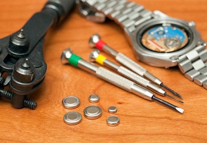 Watch Battery Size Guide: Choosing the Best Fit for Your Watch