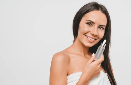 Oil Based Makeup Remover for Eyelash Extensions | Safe & Gentle