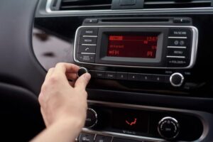 Best Bluetooth Car Stereo 2026: Apple CarPlay & Android Auto Guide