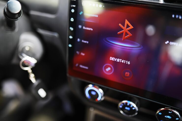 Bluetooth Car Stereo Alternatives: 6 Ways to Add Hands-Free Calling & Streaming to Any Car